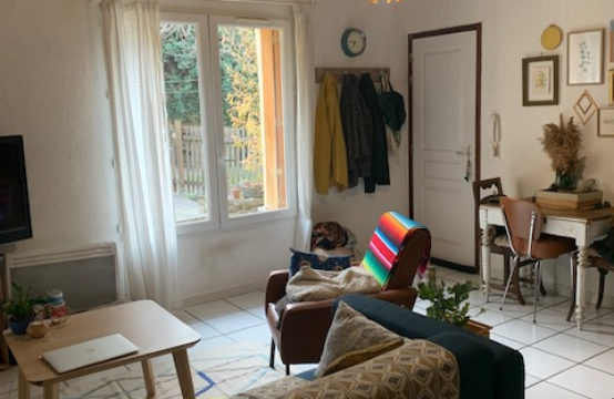 APPARTEMENT A LOUER A PERNES LES FONTAINES