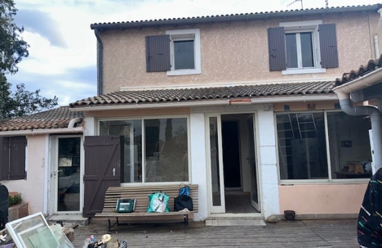 MAISON A VENDRE A PERNES LES FONTAINES