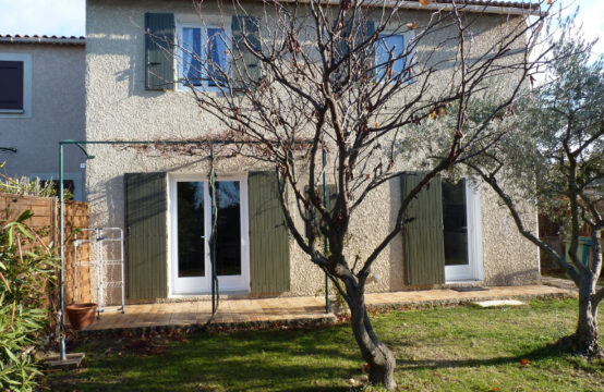 VILLA A LOUER A PERNES LES FONTAINES