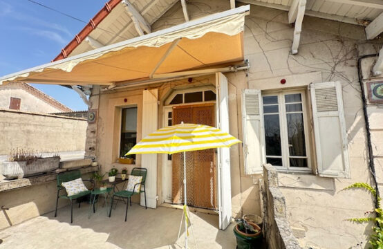 MAISON A VENDRE A CARPENTRAS AVEC LOGEMENT INDEPENDANT