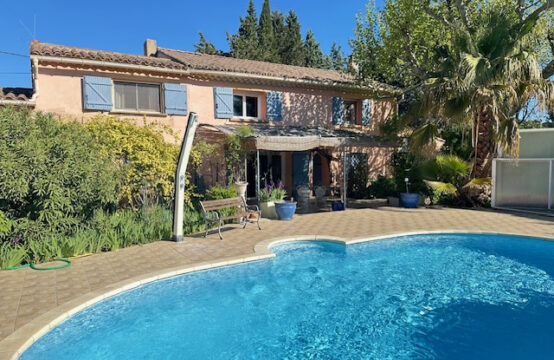 MAISON A VENDRE A PERNES LES FONTAINES