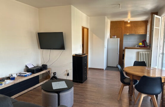 A VENDRE SUR CARPENTRAS