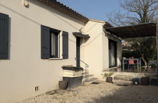 VILLA A VENDRE A MONTEUX