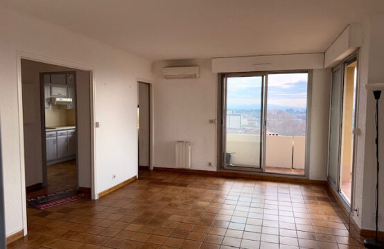 APPARTEMENT A VENDRE A CARPENTRAS