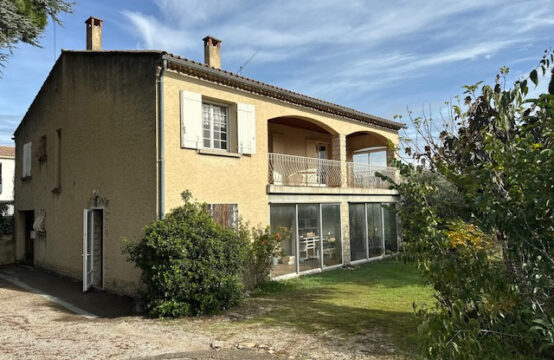 MAISON ET TERRAIN CONSTRUCTIBLE A VENDRE SUR CARPENTRAS
