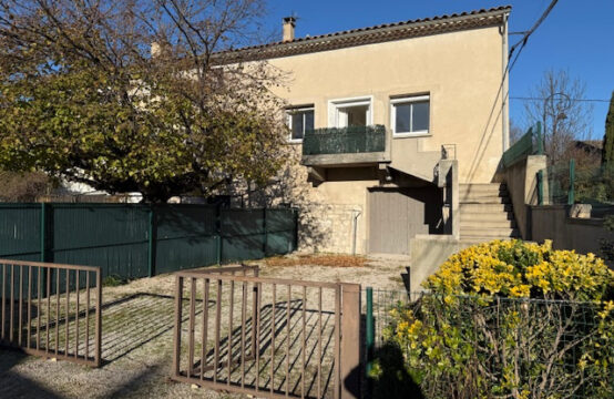 MAISON A VENDRE A PERNES LES FONTAINES
